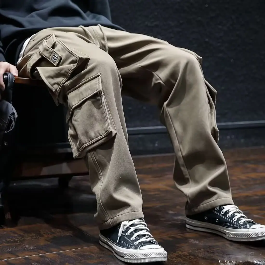Cargo Pant Wide - Pantalones anchos con múltiples bolsillos para