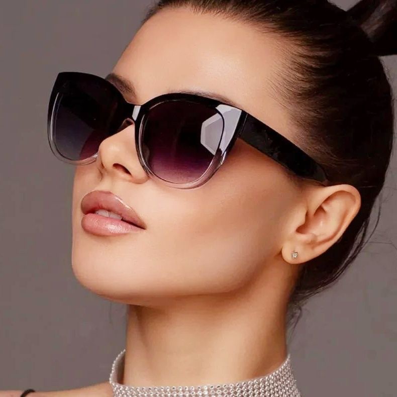 Gafas de Sol Jingwei Cat's Eye - Street Fashion Photoshoot reseña y precio